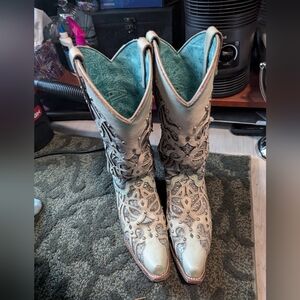 Corral Turquoise and Cream Heeled Boots
